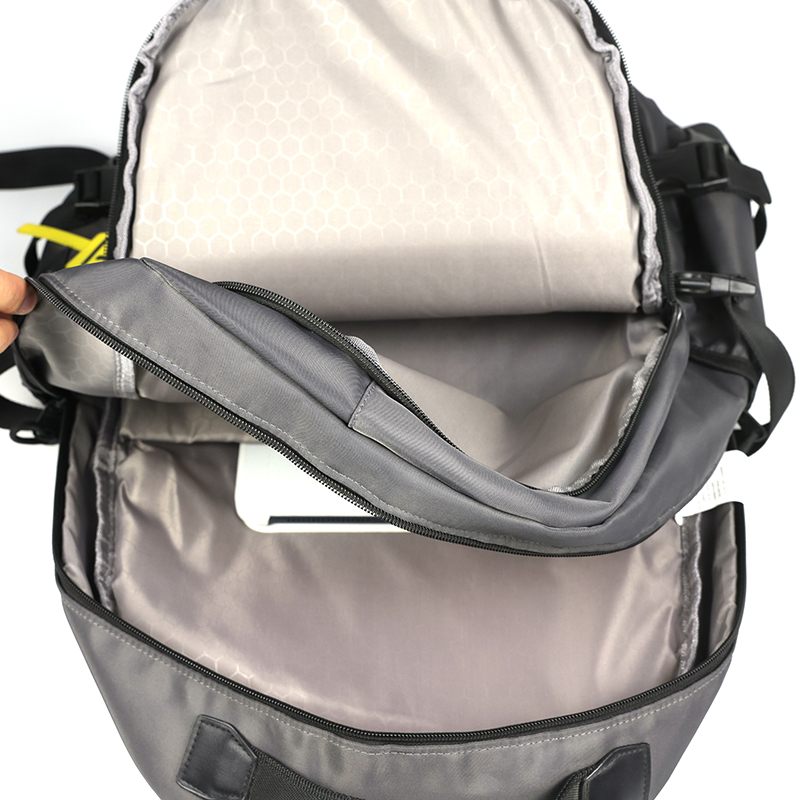 Lightweight Laptop Backpack for Daily Commute & Travel